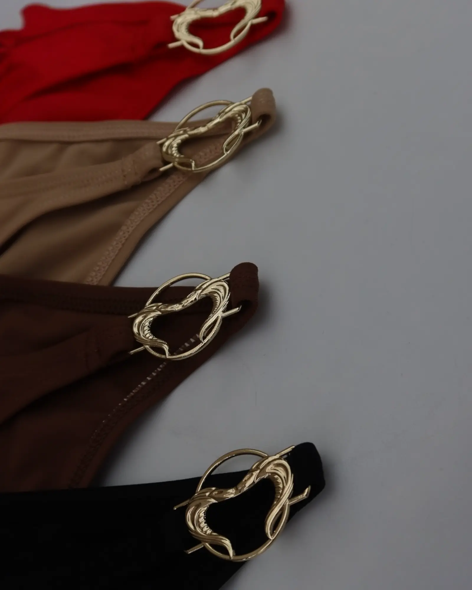 SLIP DE BAIN BIKINI - RÉGLISSE