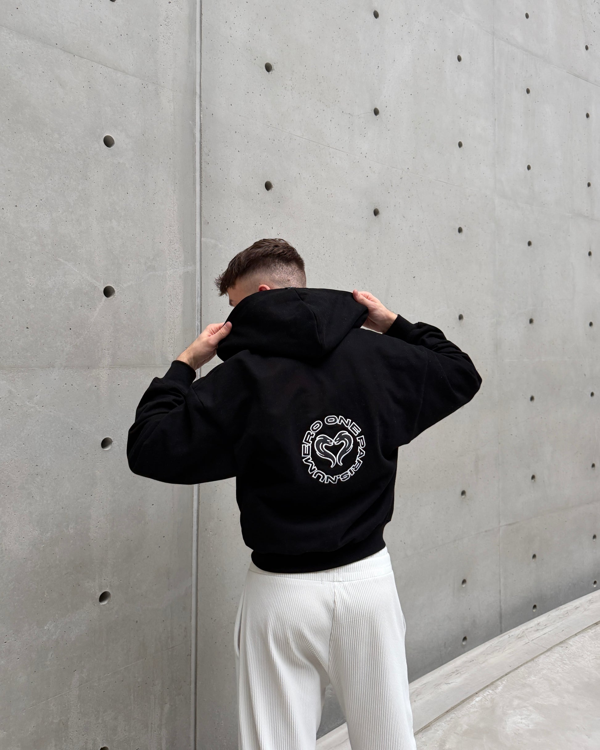 SWEAT ZIPPÉ - NOIR ONYX