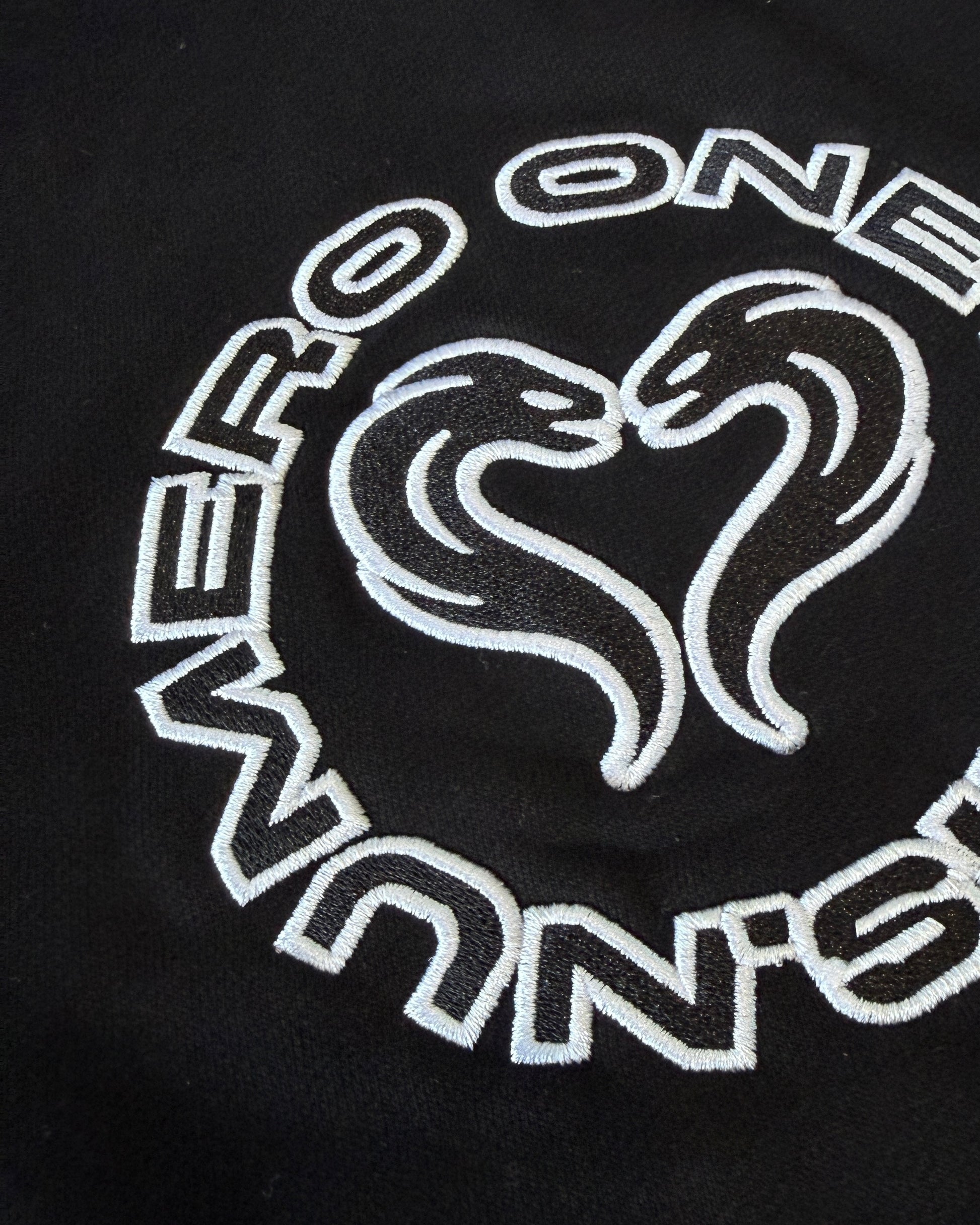 SWEAT ZIPPÉ - NOIR ONYX