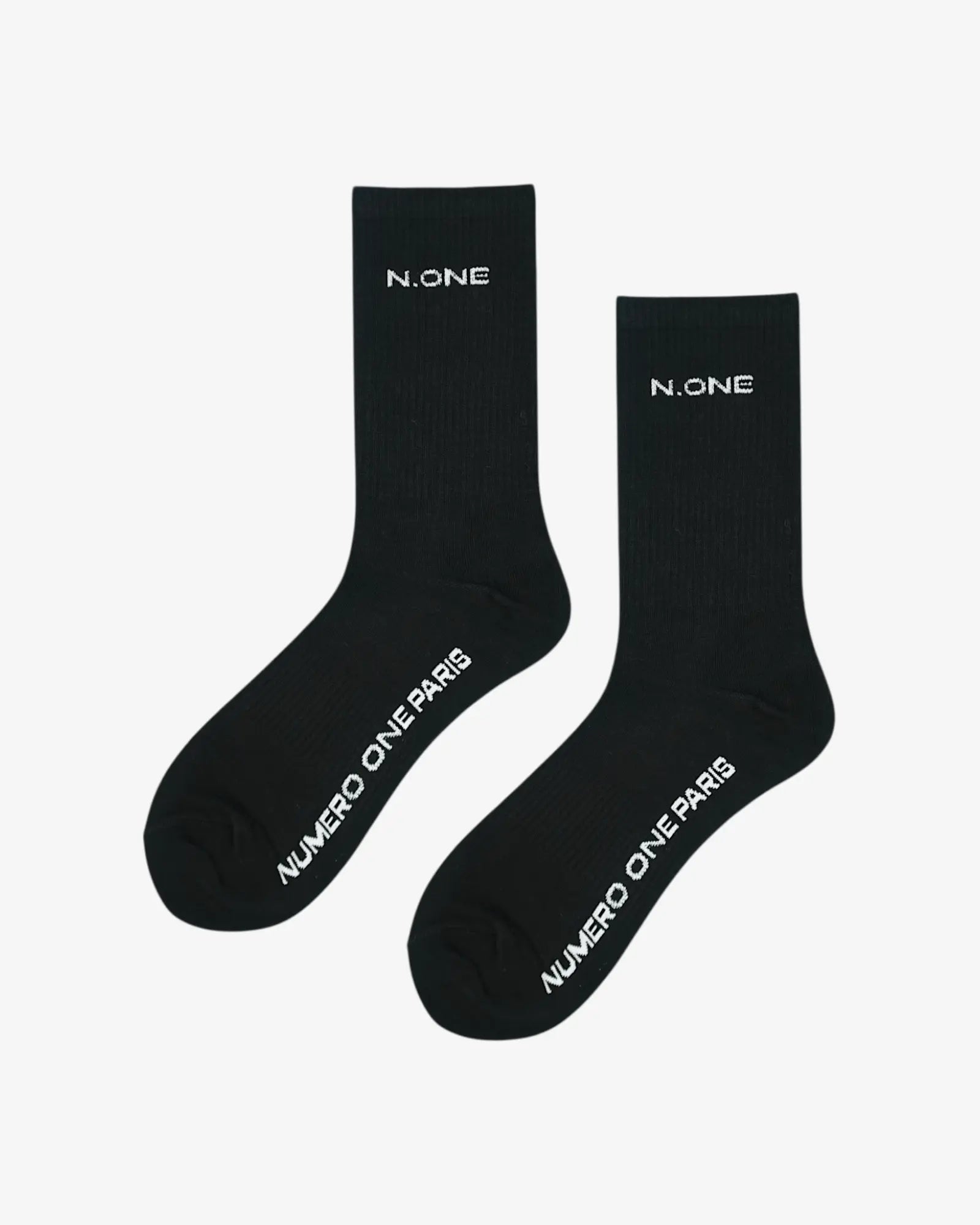 N. ONE SOCKS - BLACK